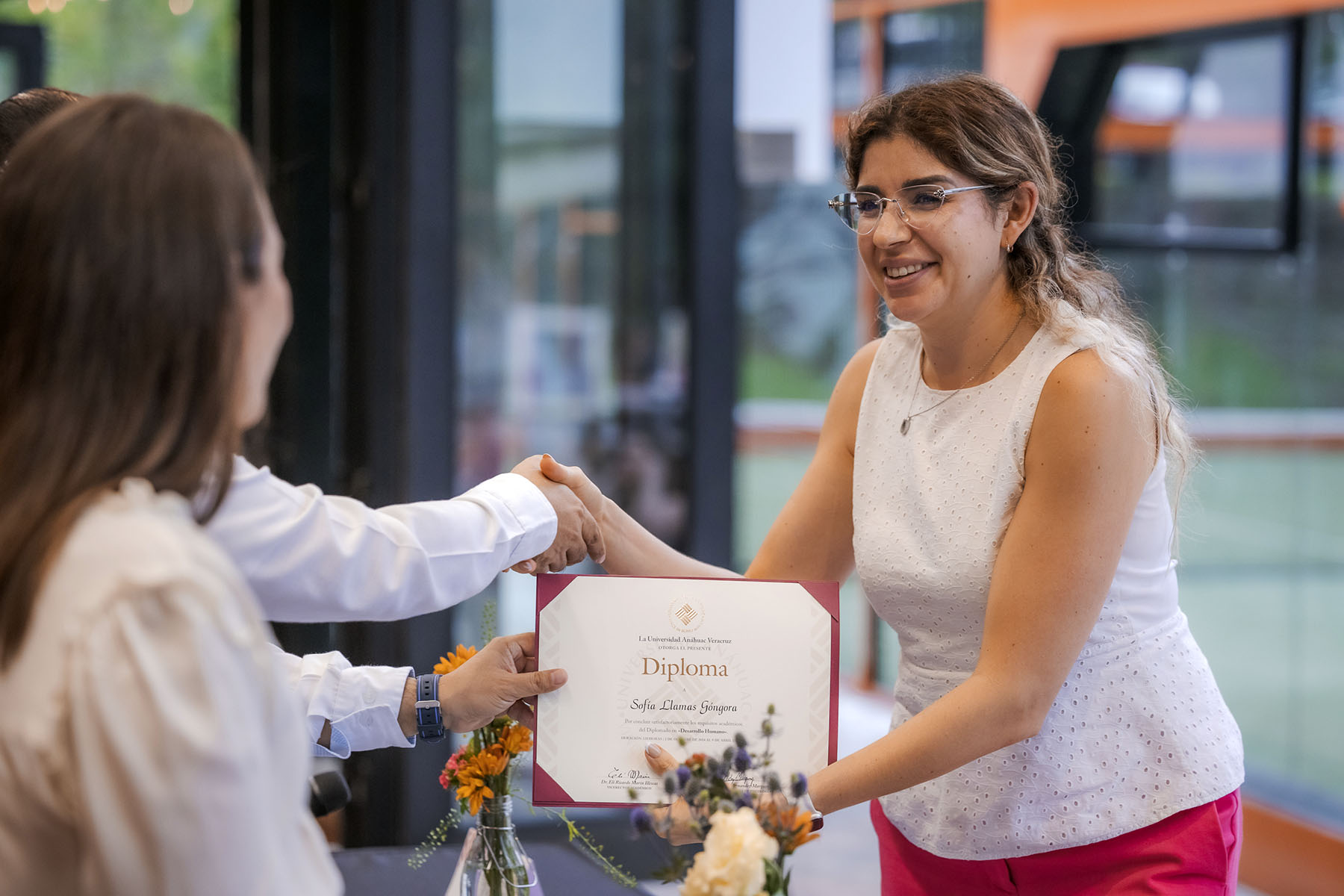 21 / 62 - Clausura del Diplomado en Desarrollo Humano: Un Cierre Lleno de Arte, Reflexión y Alegría