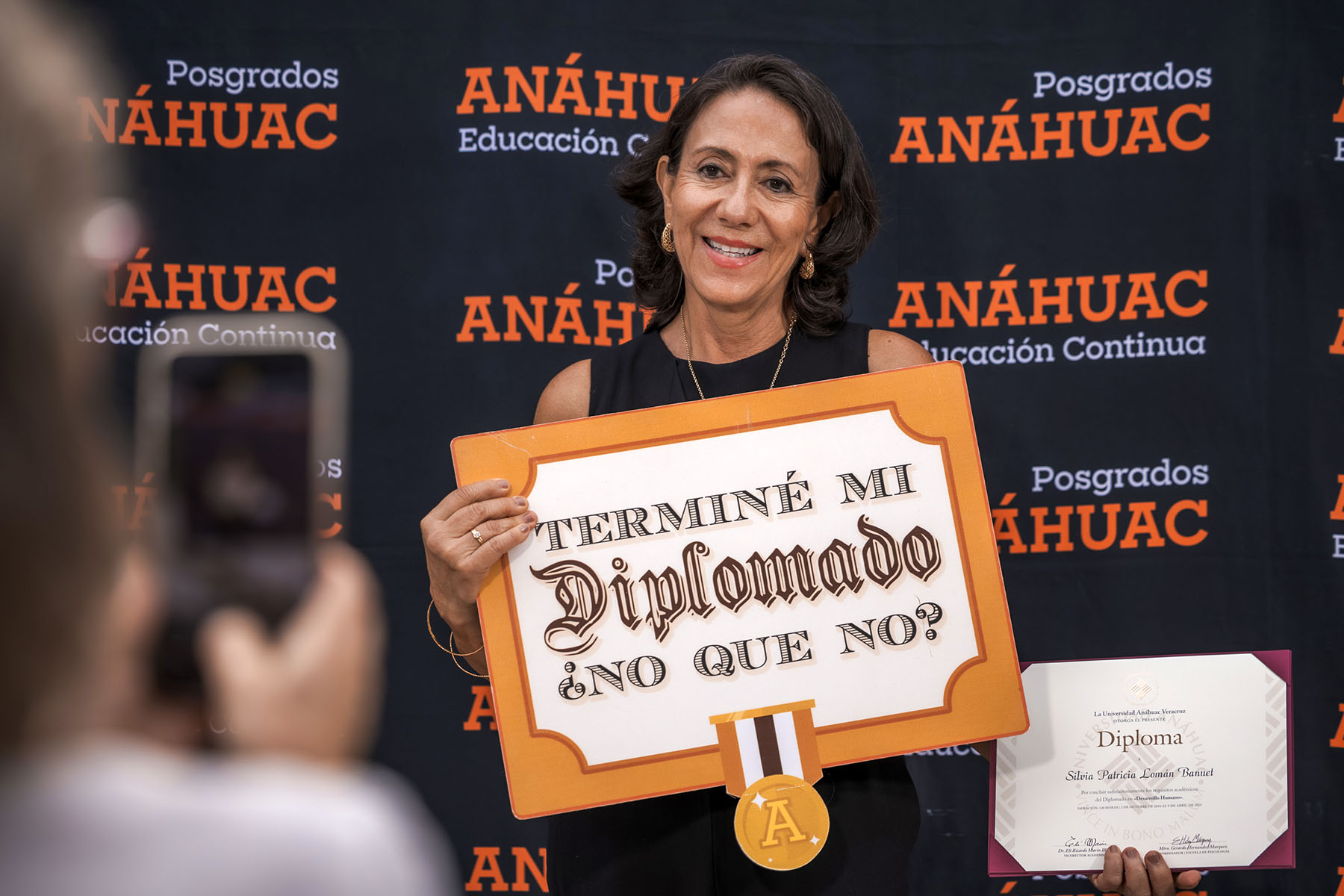 49 / 62 - Clausura del Diplomado en Desarrollo Humano: Un Cierre Lleno de Arte, Reflexión y Alegría