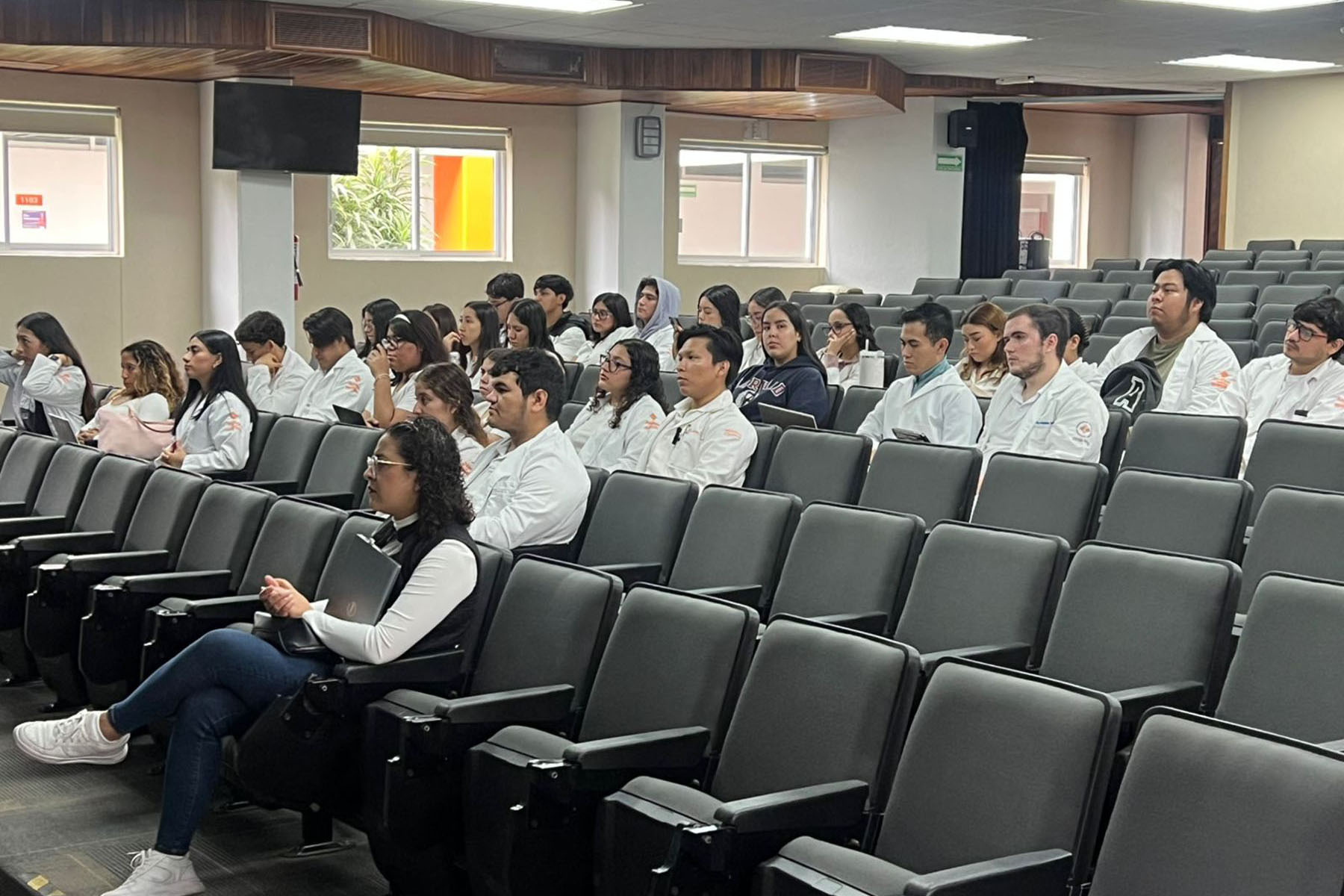 5 / 9 - Cursos de Verano Internacionales para Alumnos de Médico Cirujano 5 / 9 - Cursos de Verano Internacionales para Alumnos de Médico Cirujano
