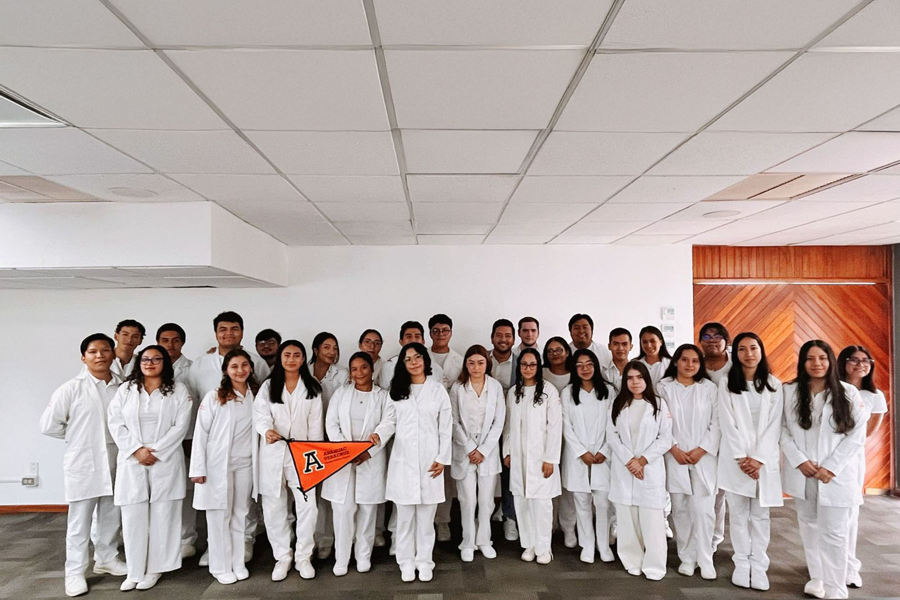 9 / 9 - Cursos de Verano Internacionales para Alumnos de Médico Cirujano 9 / 9 - Cursos de Verano Internacionales para Alumnos de Médico Cirujano