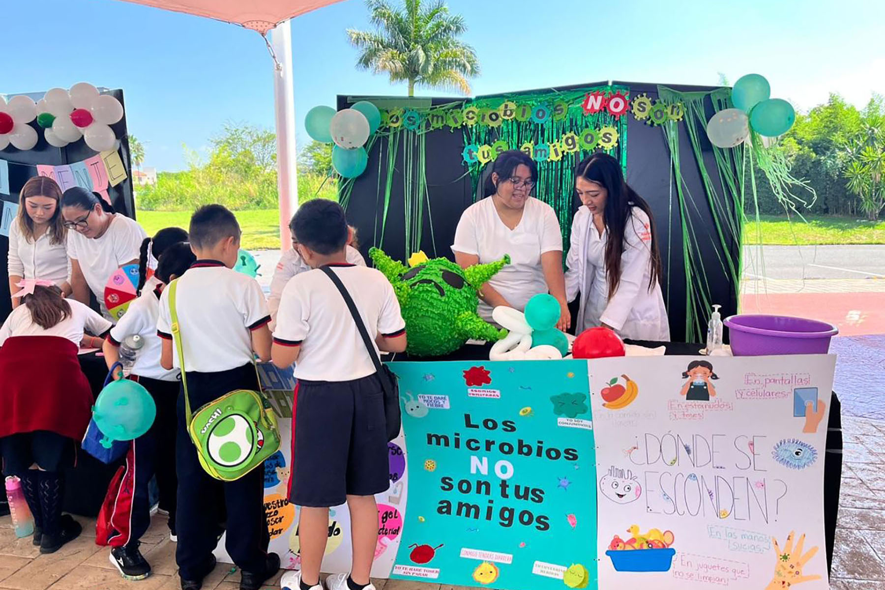 11 / 16 - La Escuela de Medicina Celebró la 3.ª Feria Binacional: Cuidando mi Salud Desde Pequeño 11 / 16 - La Escuela de Medicina Celebró la 3.ª Feria Binacional: Cuidando mi Salud Desde Pequeño