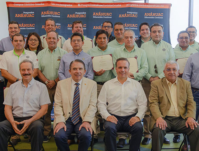 Ceremonia de Clausura del Diplomado en Liderazgo y Desarrollo Gerencial