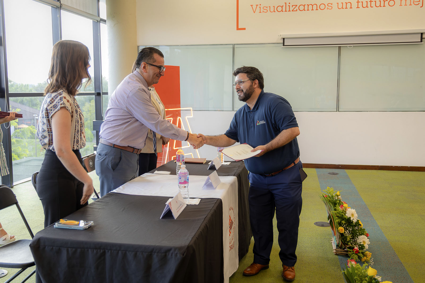 13 / 60 - Clausura del Diplomado en Estrategias de Inversión y Financiamiento