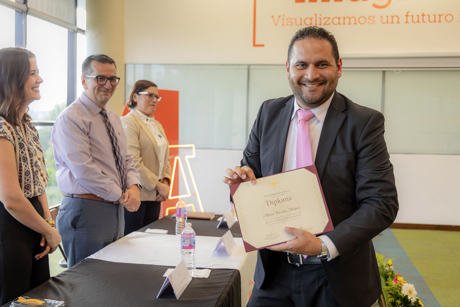 15 / 60 - Clausura del Diplomado en Estrategias de Inversión y Financiamiento