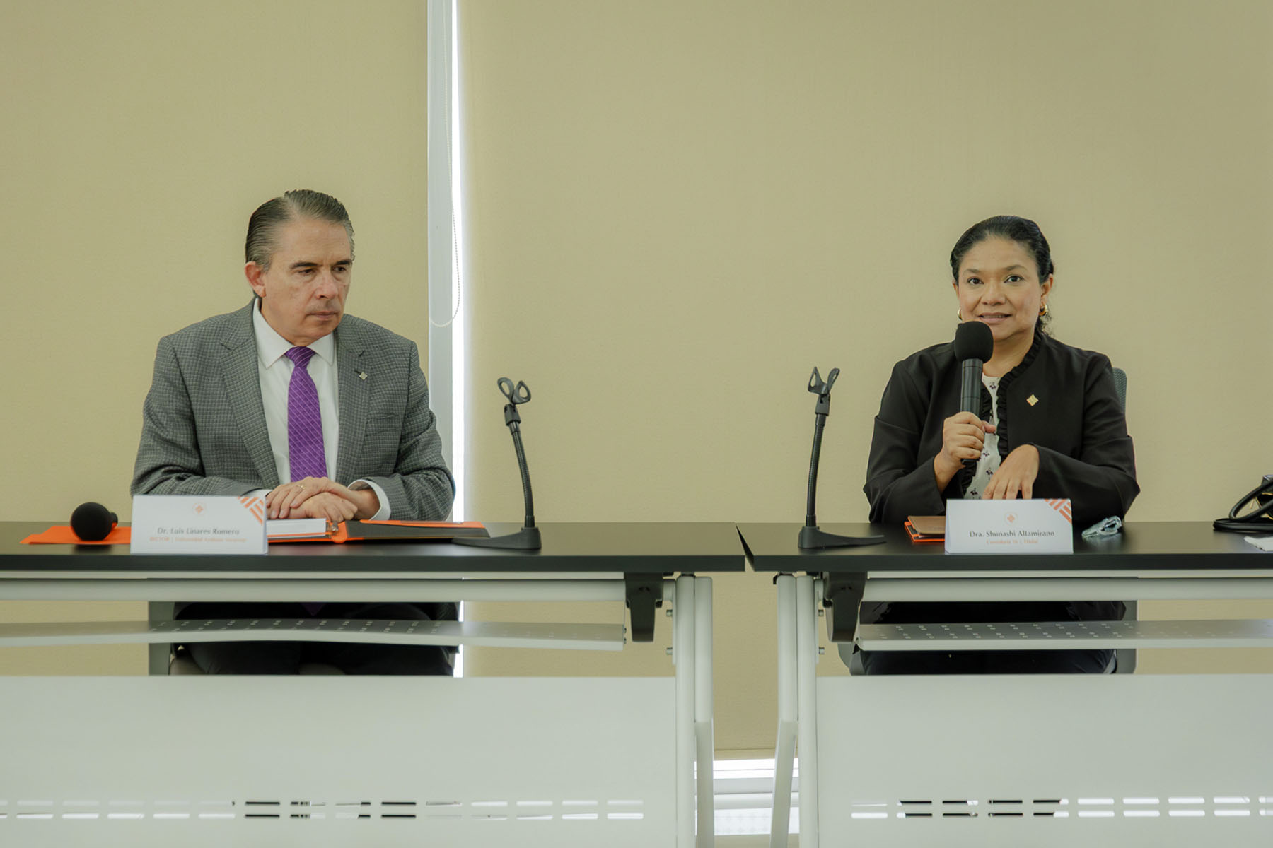 4 / 16 - Firma de Convenio con la Correduría Pública 16 de Córdoba