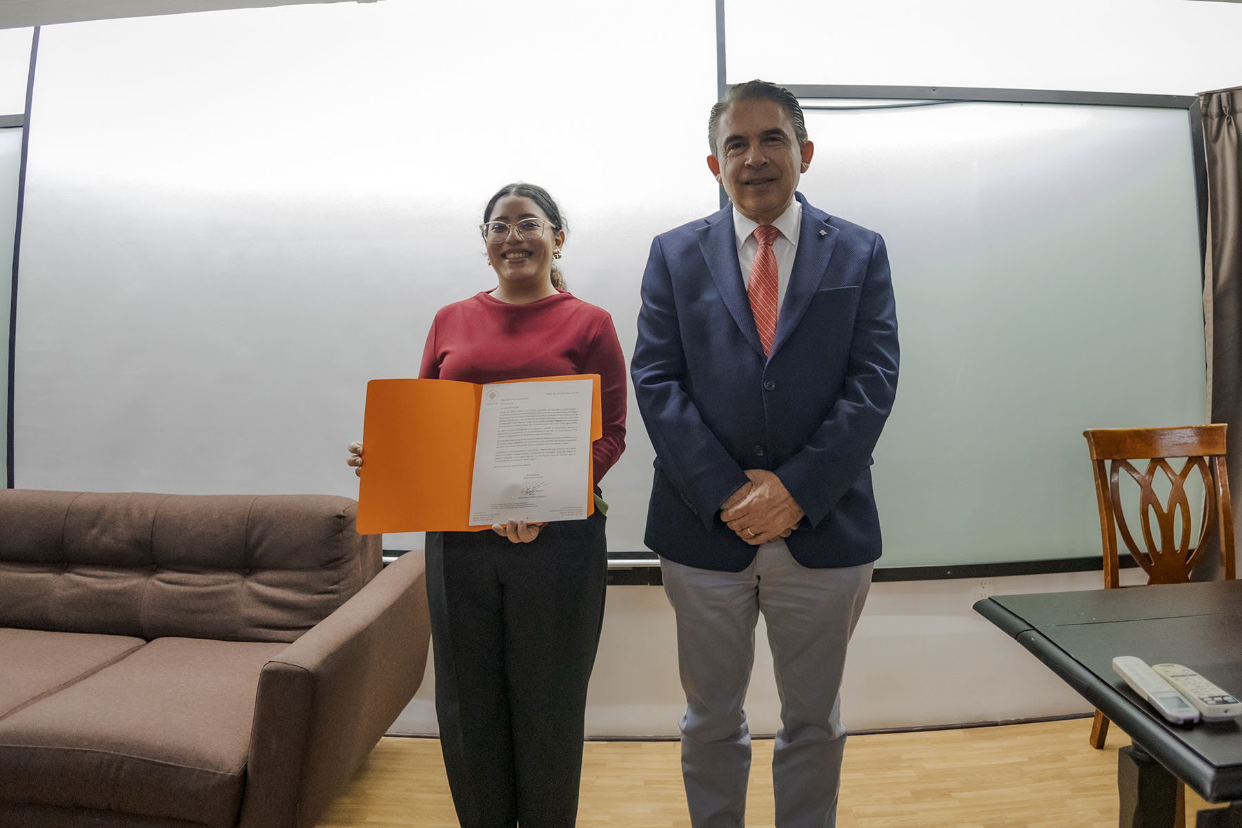 12 / 14 - Comité del Modelo de Salud Integral: Entrega de Nombramientos 12 / 14 - Comité del Modelo de Salud Integral: Entrega de Nombramientos