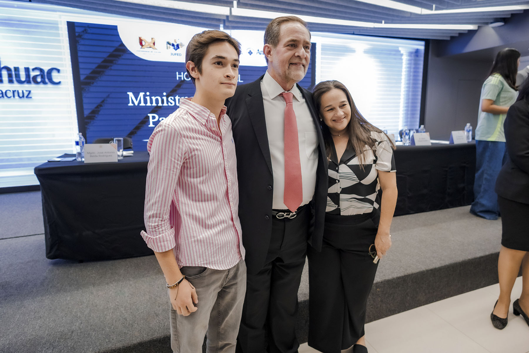 23 / 24 - Homenaje al Ministro Jorge Mario Pardo Rebolledo