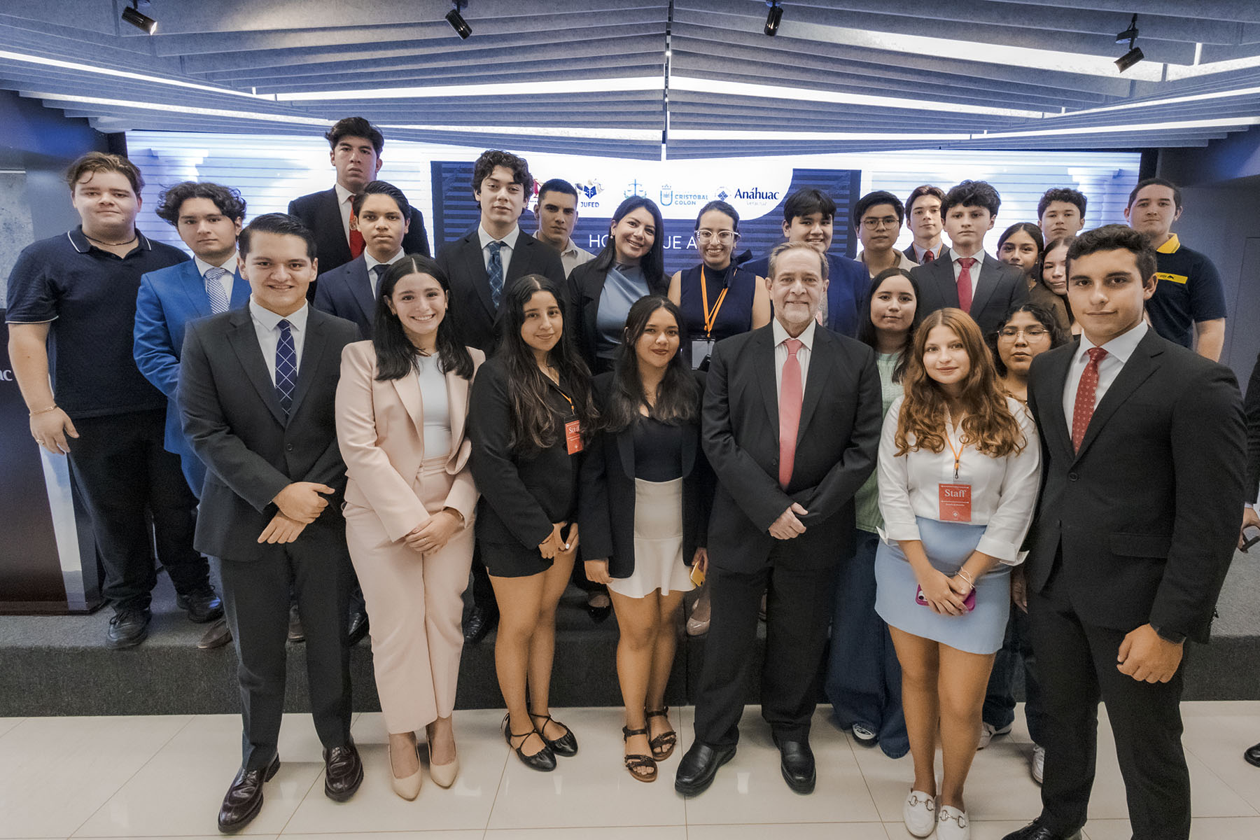 24 / 24 - Homenaje al Ministro Jorge Mario Pardo Rebolledo