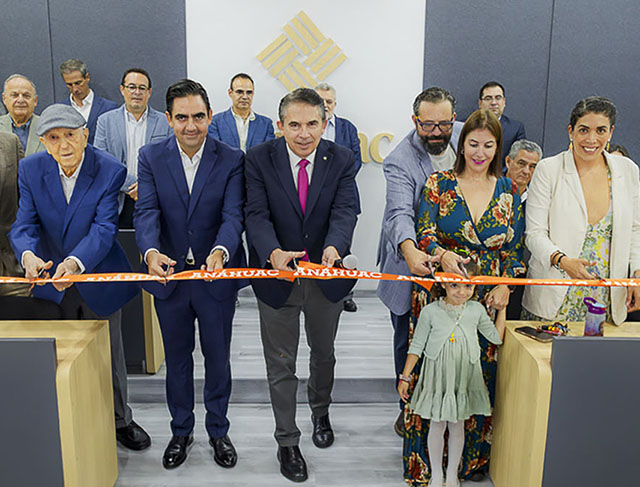 Instauración de los Nuevos Salones de Posgrado y Educación Continua