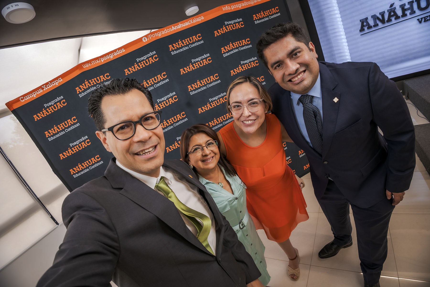 57 / 68 - La Meta Está Cerca: Clausura de Maestrías y Diplomado
