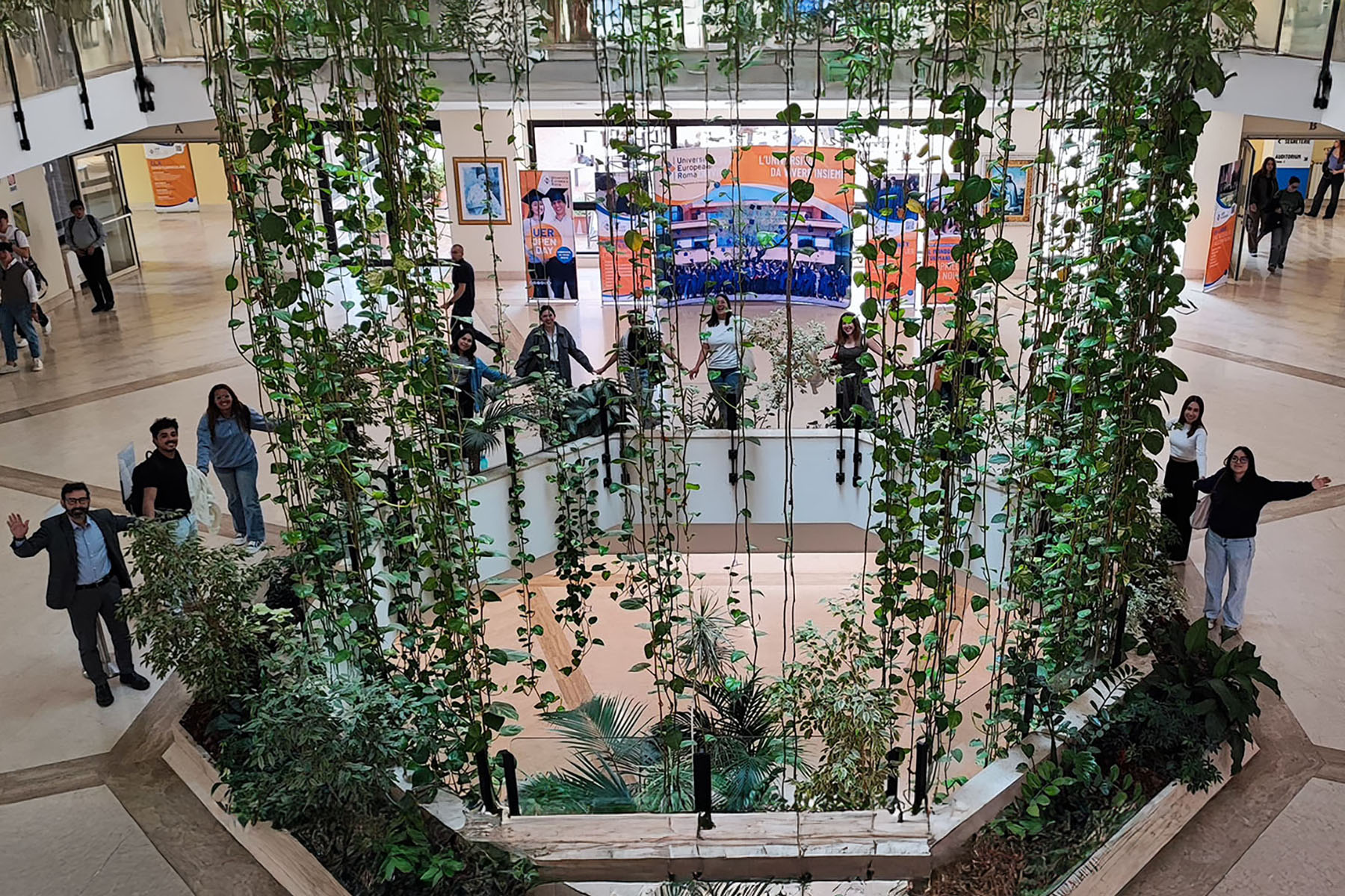 10 / 10 - Turismo Internacional: Prácticas Profesionales en México y España 10 / 10 - Turismo Internacional: Prácticas Profesionales en México y España