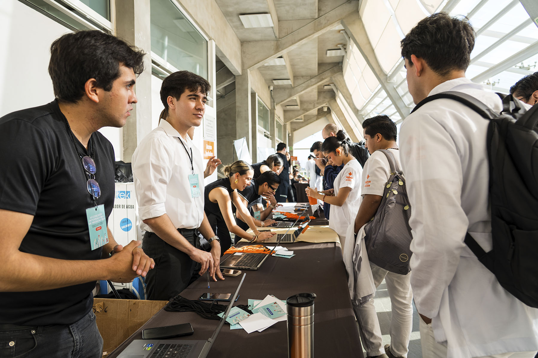 1 / 135 - Día Uno 1 / 135 - Día Uno