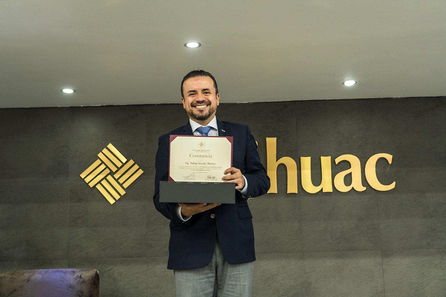 39 / 135 - Día Uno 39 / 135 - Día Uno