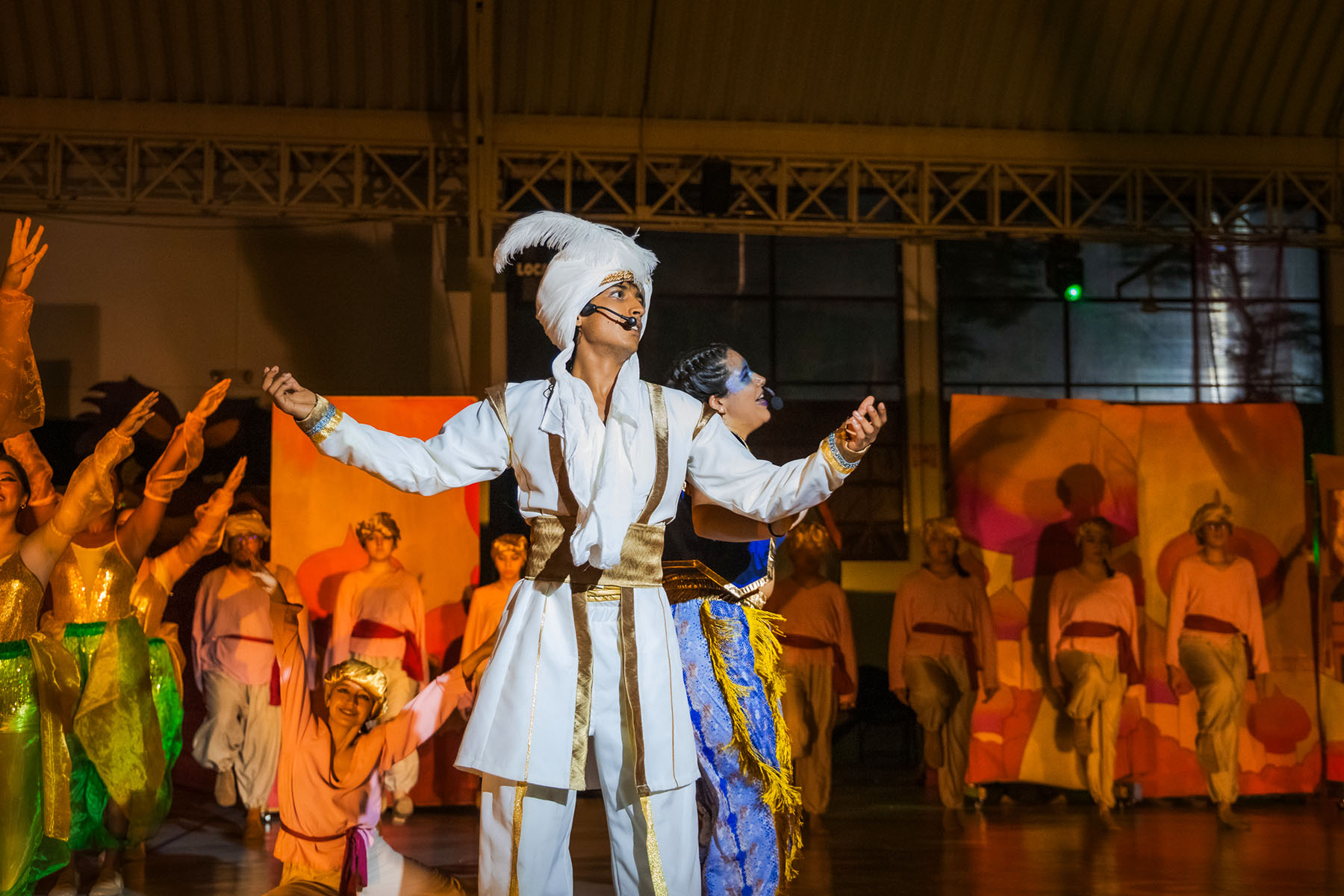 41 / 91 - Arte y Cultura 41 / 91 - Arte y Cultura