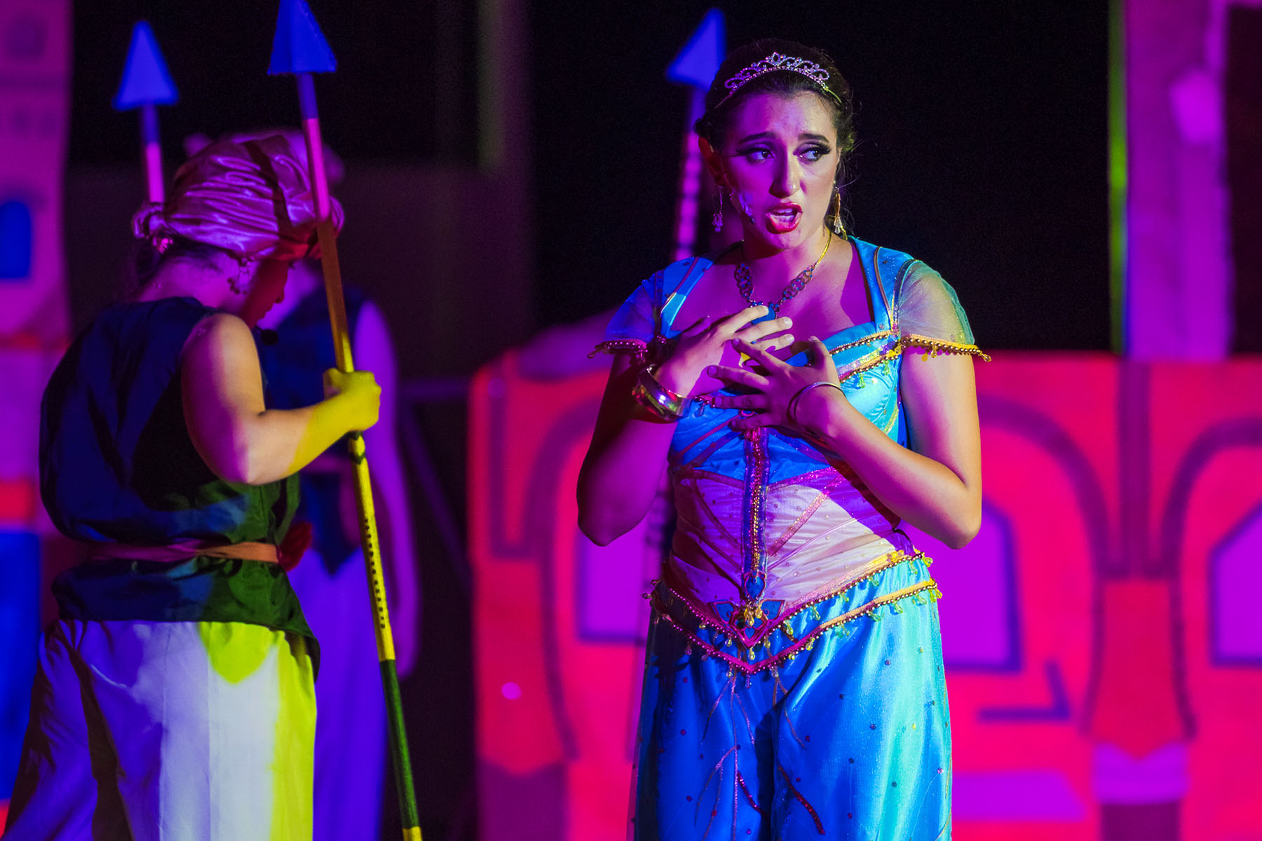 48 / 91 - Arte y Cultura 48 / 91 - Arte y Cultura