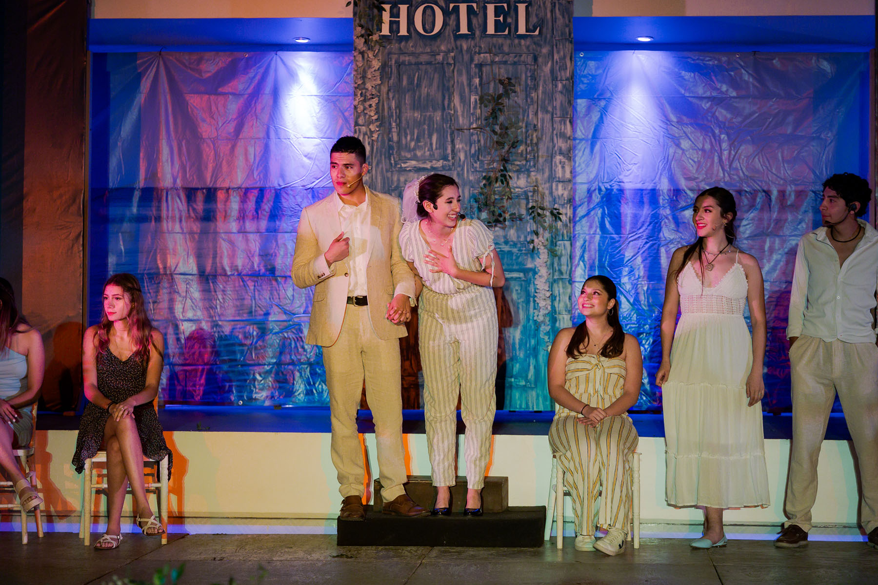 73 / 91 - Arte y Cultura 73 / 91 - Arte y Cultura