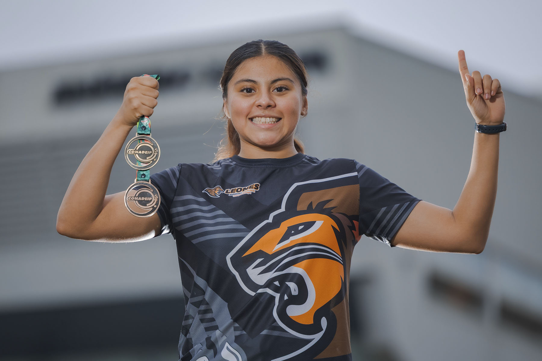 1 / 1 - Elia Ríos Hace Historia en el Deporte Estudiantil