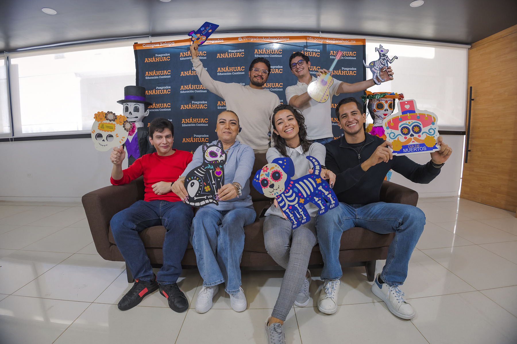 35 / 50 - Festín de Día de muertos Posgrados 35 / 50 - Festín de Día de muertos Posgrados