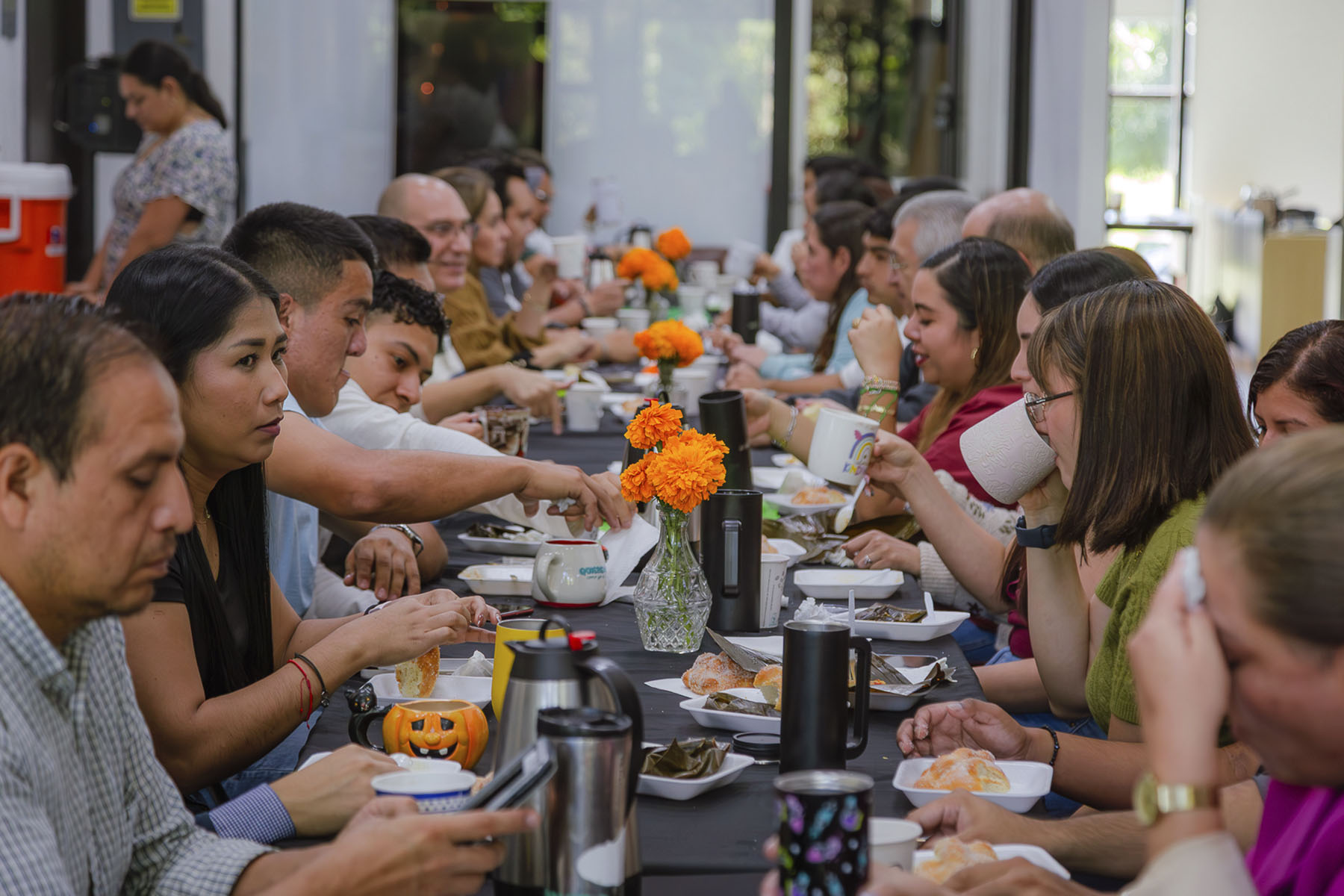 20 / 25 - Festín de Día de Muertos: Posgrados y Educación Continua 20 / 25 - Festín de Día de Muertos: Posgrados y Educación Continua