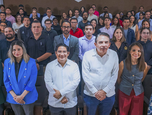 Cátedra del Rector a Alumnos de Posgrado