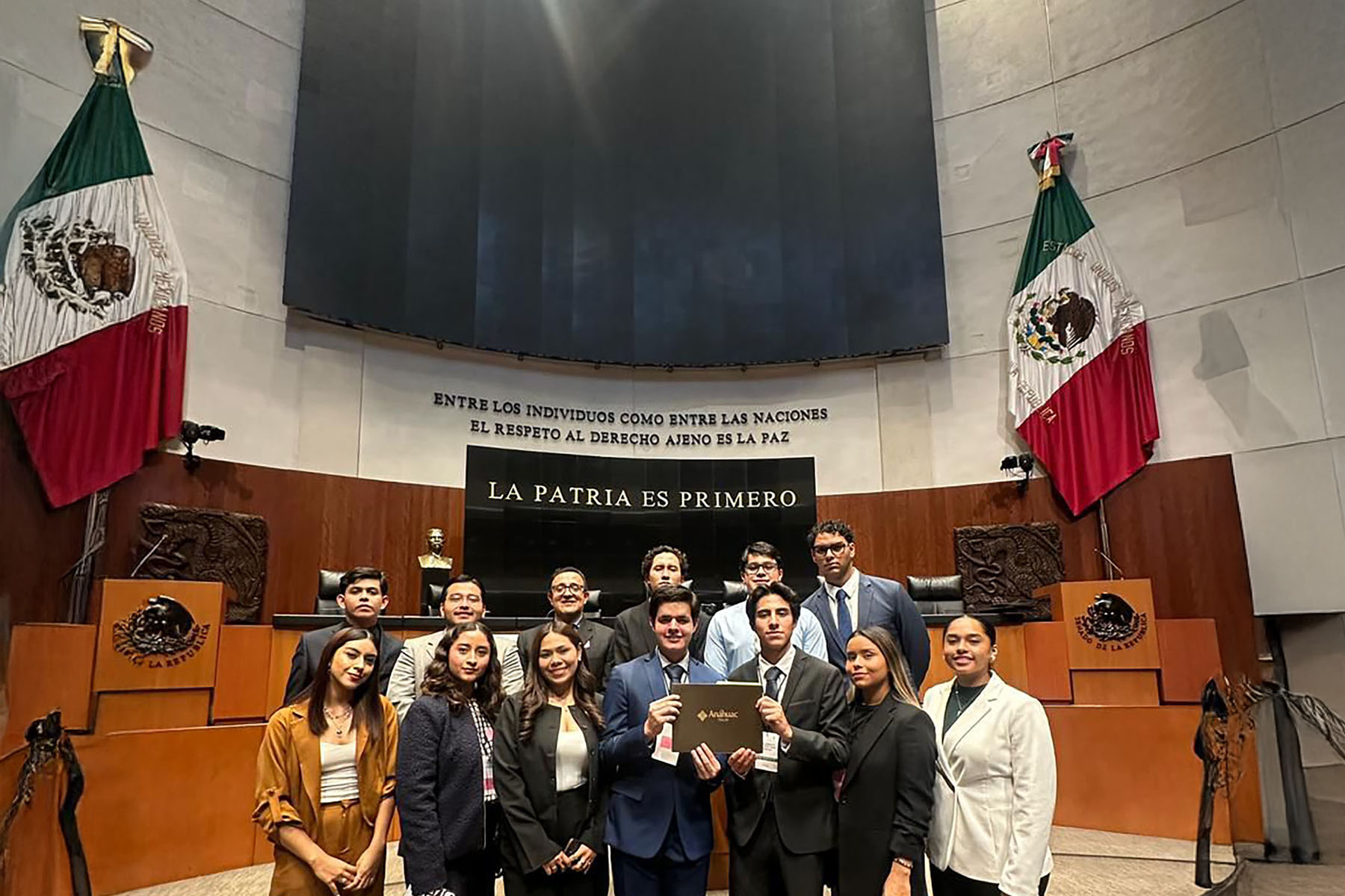 4 / 10 - Primer Parlamento Universitario de la Red Anáhuac en el Senado de la República 4 / 10 - Primer Parlamento Universitario de la Red Anáhuac en el Senado de la República
