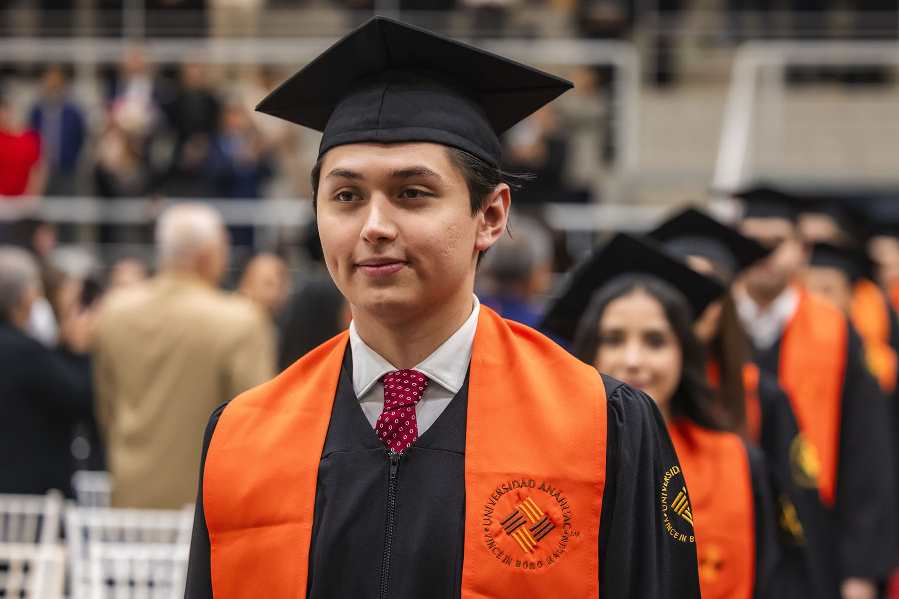 2 / 87 - Ceremonia Solemne de Conferimiento de Grado 2 / 87 - Ceremonia Solemne de Conferimiento de Grado