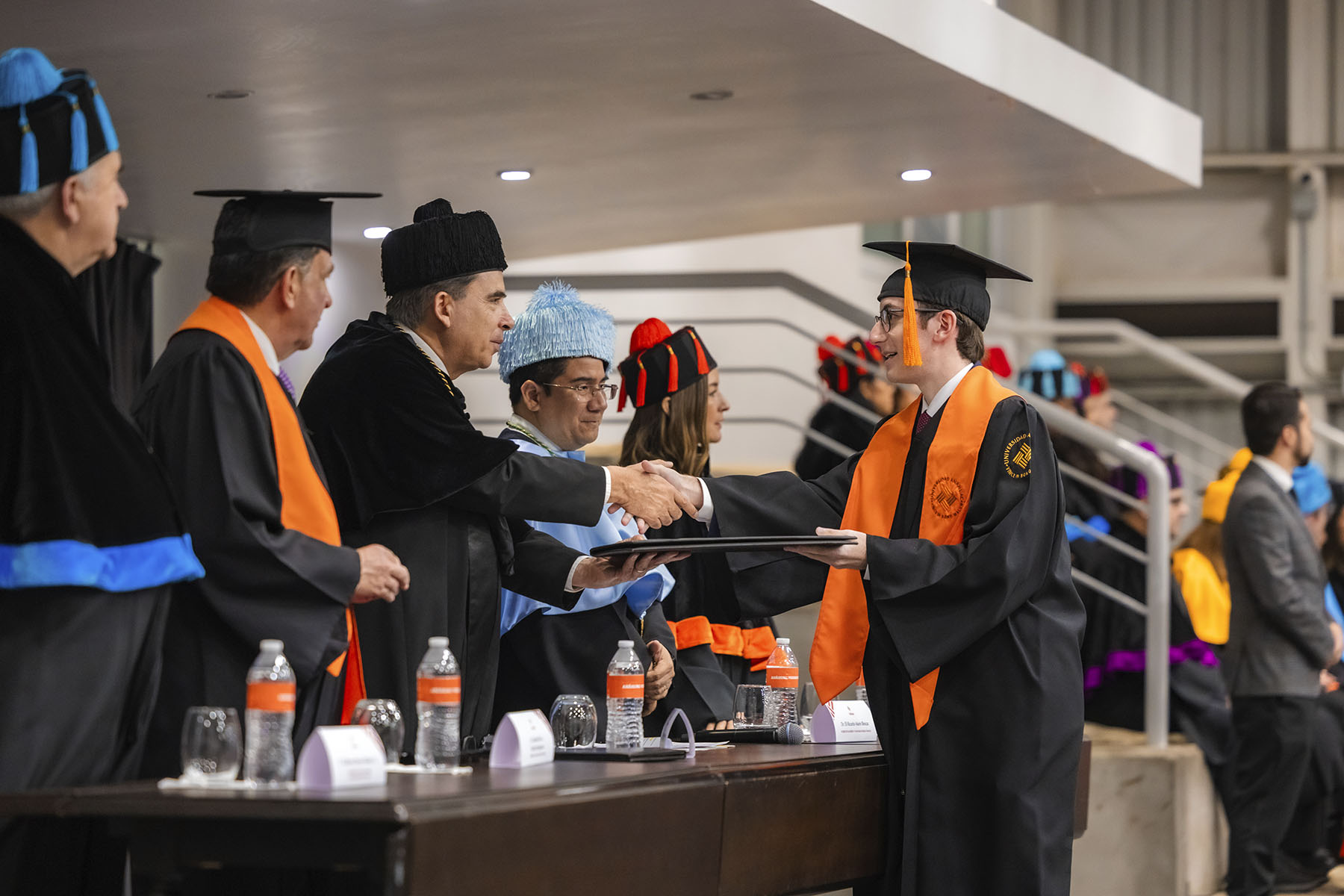 21 / 87 - Ceremonia Solemne de Conferimiento de Grado 21 / 87 - Ceremonia Solemne de Conferimiento de Grado