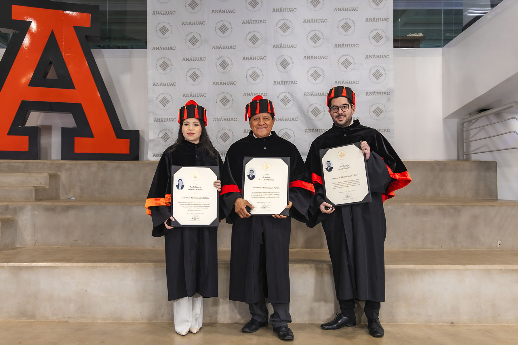 84 / 87 - Ceremonia Solemne de Conferimiento de Grado 84 / 87 - Ceremonia Solemne de Conferimiento de Grado