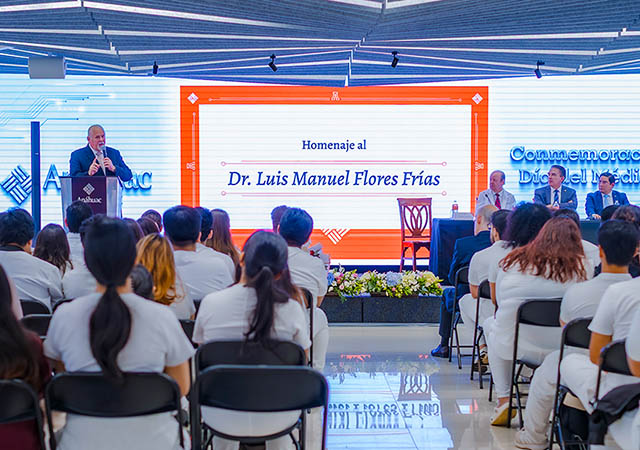 Homenaje al Dr. Luis Manuel Flores Fr&iacute;as en el Marco del D&iacute;a del M&eacute;dico
