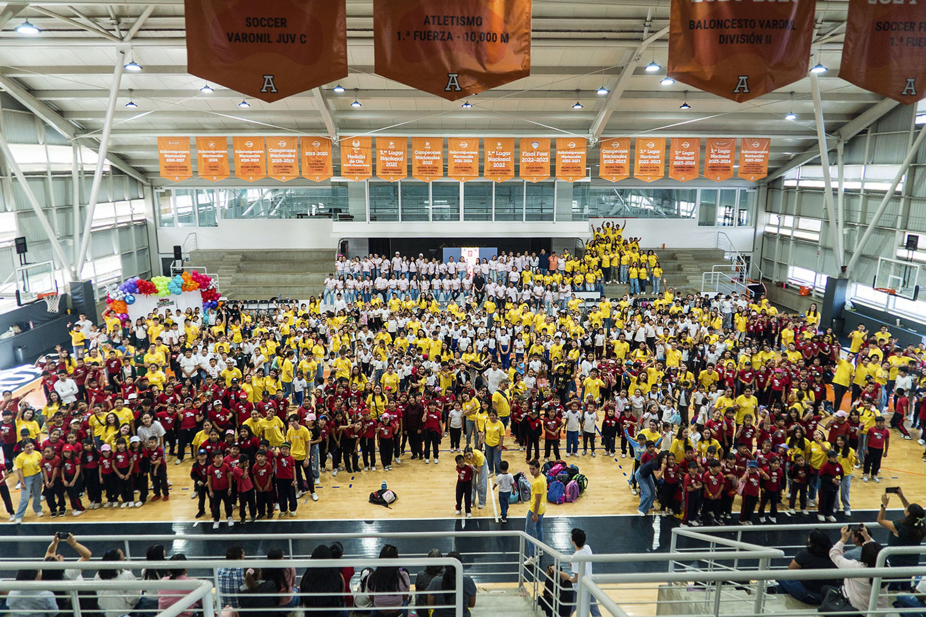 11 / 40 - Macroposada Soñar Despierto 2025: Llenos de Esperanza, Servicio y Alegría 11 / 40 - Macroposada Soñar Despierto 2025: Llenos de Esperanza, Servicio y Alegría