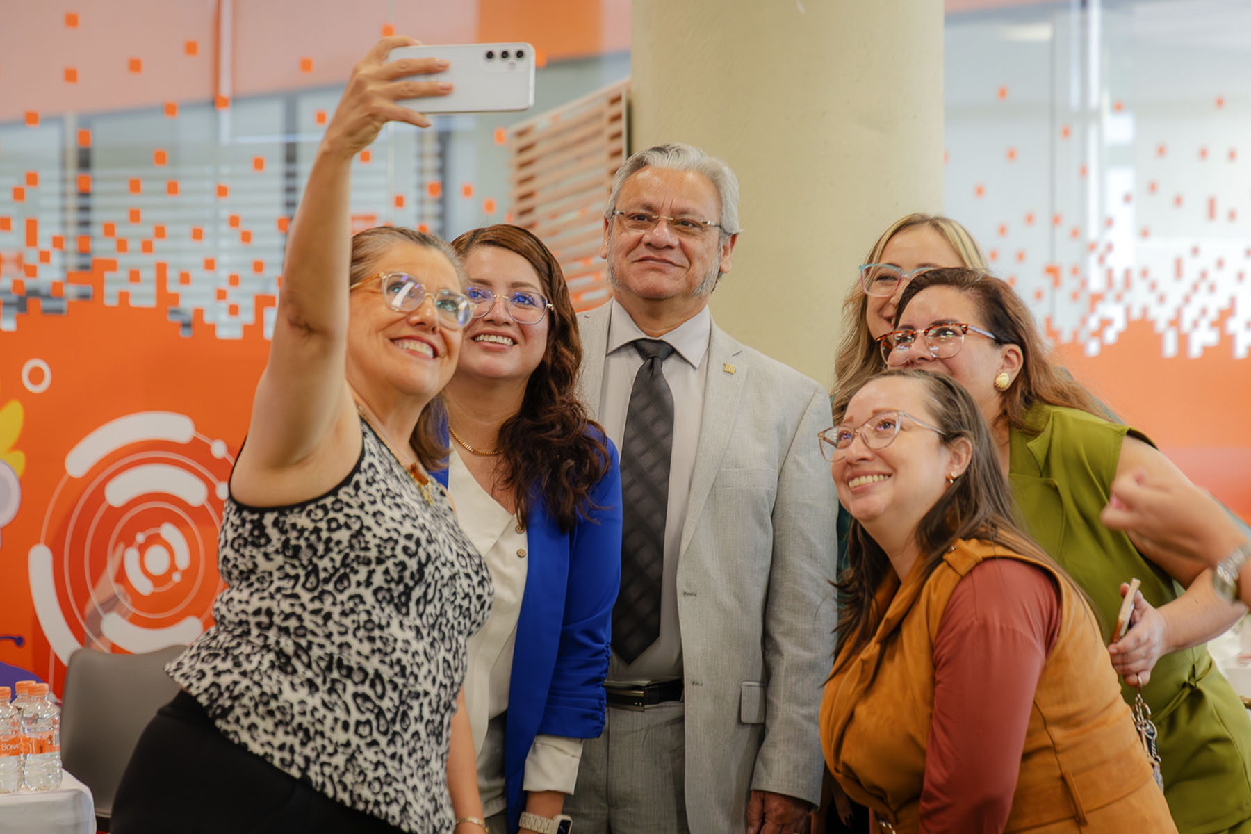 30 / 32 - Tercer Desayuno de Consejeros Consultivos Académicos 30 / 32 - Tercer Desayuno de Consejeros Consultivos Académicos