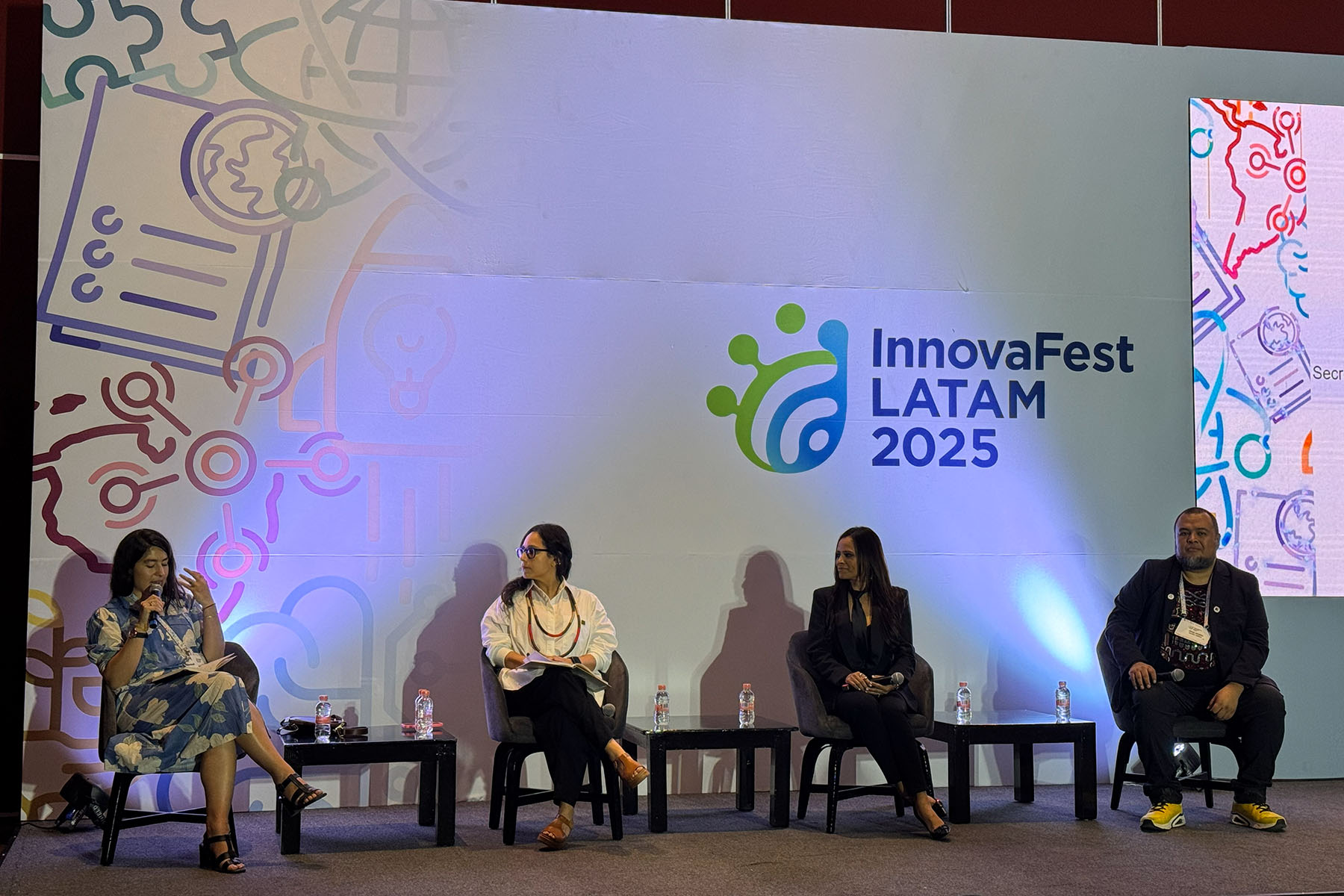 8 / 12 - La Escuela de Arquitectura Participa en el STS Forum y Latam Fest 2025 en Cuernavaca 8 / 12 - La Escuela de Arquitectura Participa en el STS Forum y Latam Fest 2025 en Cuernavaca