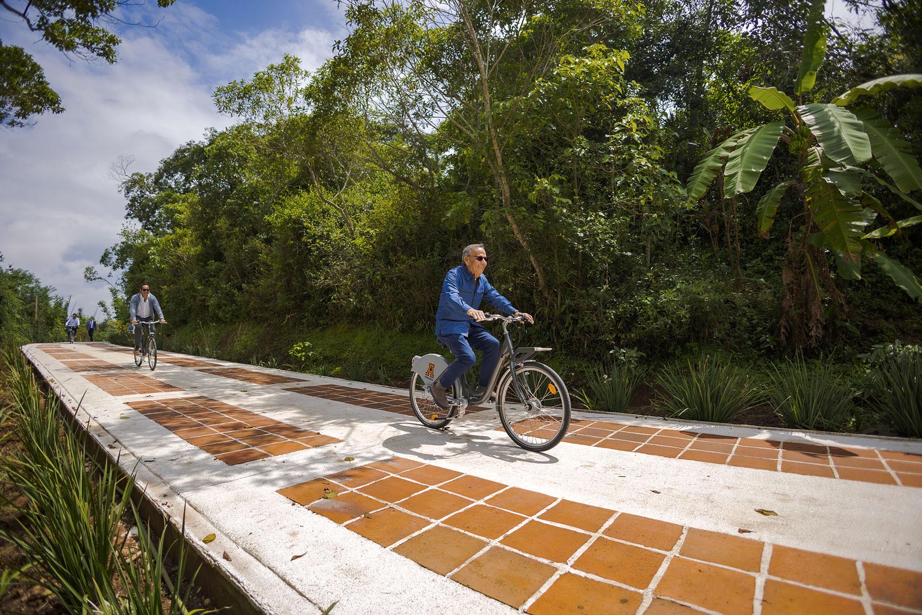 15 / 43 - Inauguración de Nuevos Espacios: EdTech Room y Site Principal 15 / 43 - Inauguración de Nuevos Espacios: EdTech Room y Site Principal