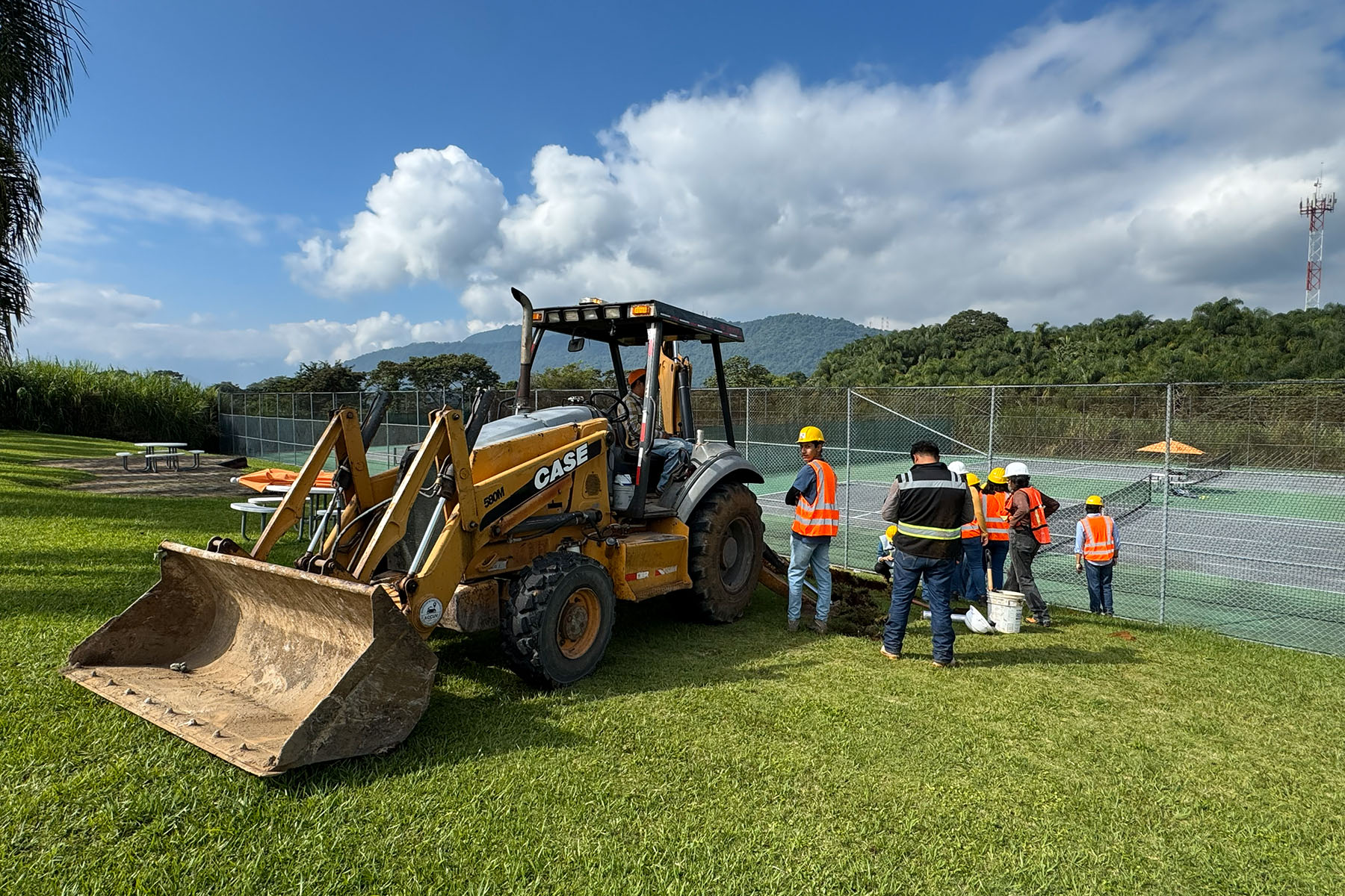 7 / 10 - Formación Técnica Desde el Terreno: Práctica de Mecánica de Suelos para Arquitectura 7 / 10 - Formación Técnica Desde el Terreno: Práctica de Mecánica de Suelos para Arquitectura