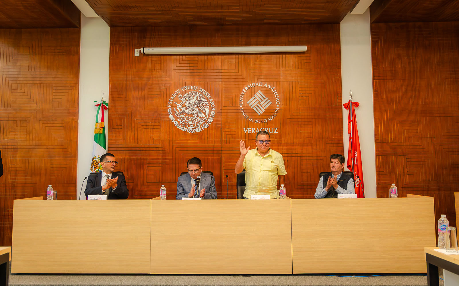 1 / 16 - Ceremonia de Firma de Convenio con CANACINTRA Córdoba 1 / 16 - Ceremonia de Firma de Convenio con CANACINTRA Córdoba