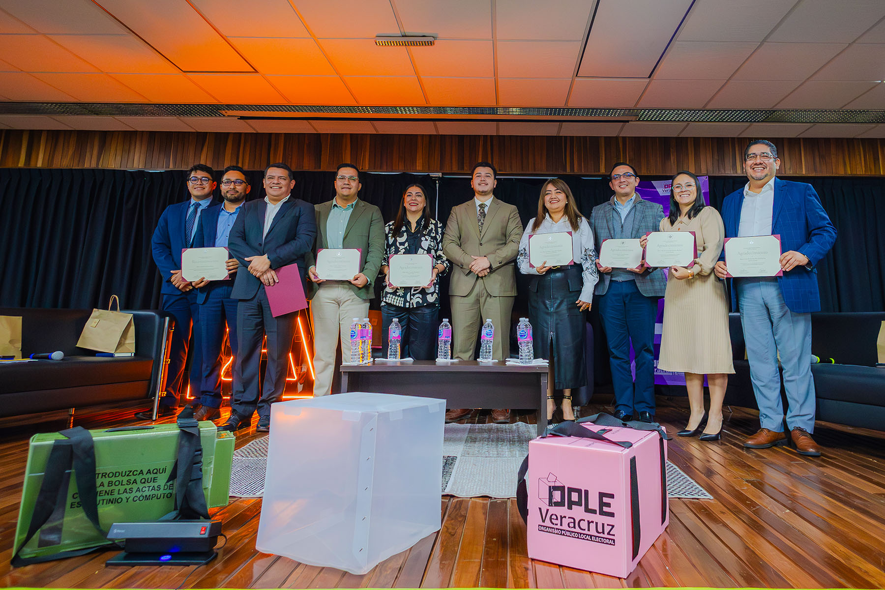 Cerrar vista en pantalla completa 1 / 1 - Foro Experiencias Técnicas Operativas del Proceso Electoral del Poder Judicial en