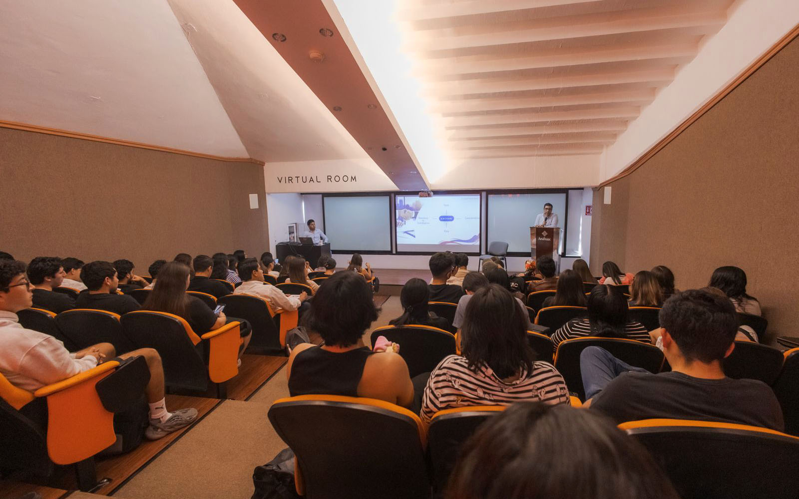 5 / 5 - De la Mesa Directiva al Éxito Empresarial 5 / 5 - De la Mesa Directiva al Éxito Empresarial