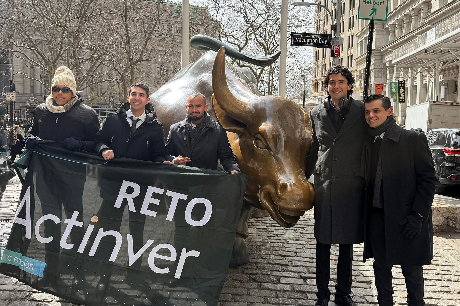 2 / 6 - Estudiante Destaca a Nivel Internacional tras Ganar el Reto Actinver Universitario 2 / 6 - Estudiante Destaca a Nivel Internacional tras Ganar el Reto Actinver Universitario