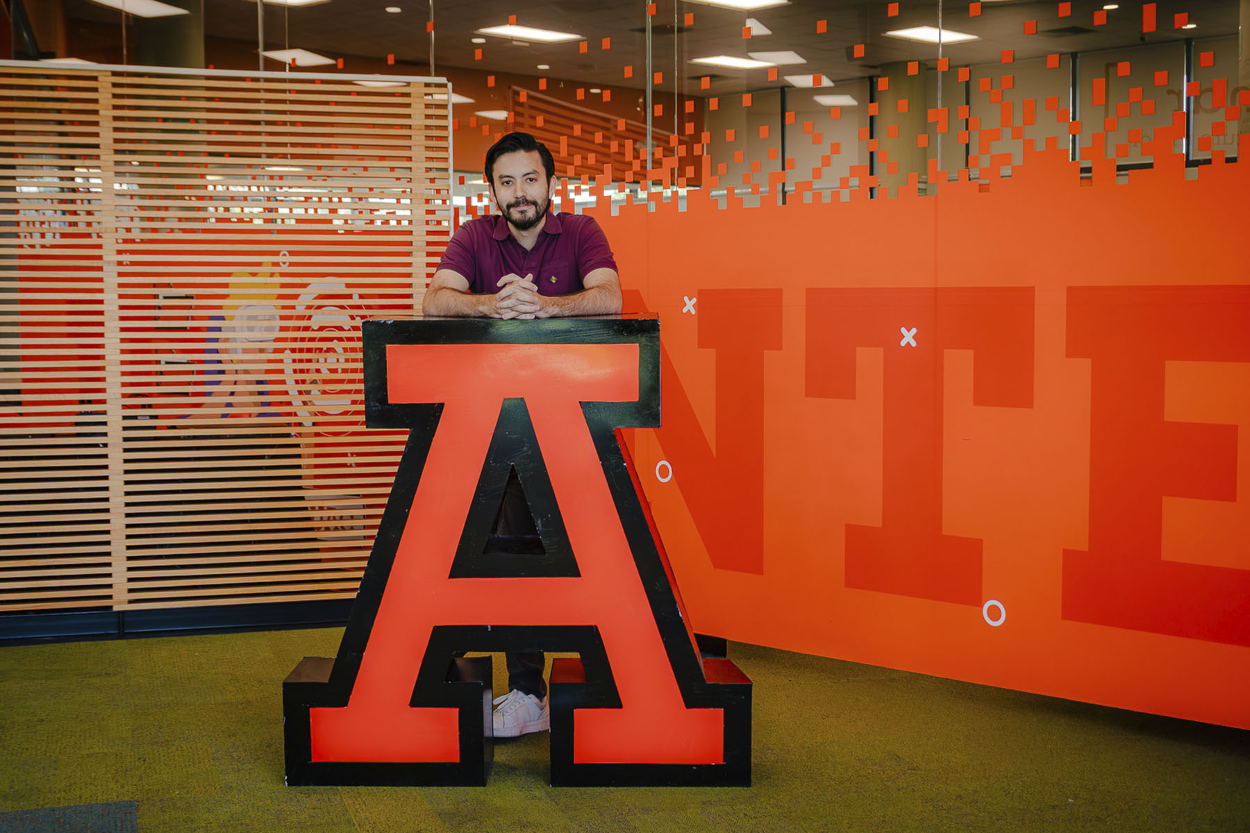 18 / 20 - La Meta Está Cerca: Ceremonia de Clausura de la Maestría en Economía y Negocios 18 / 20 - La Meta Está Cerca: Ceremonia de Clausura de la Maestría en Economía y Negocios