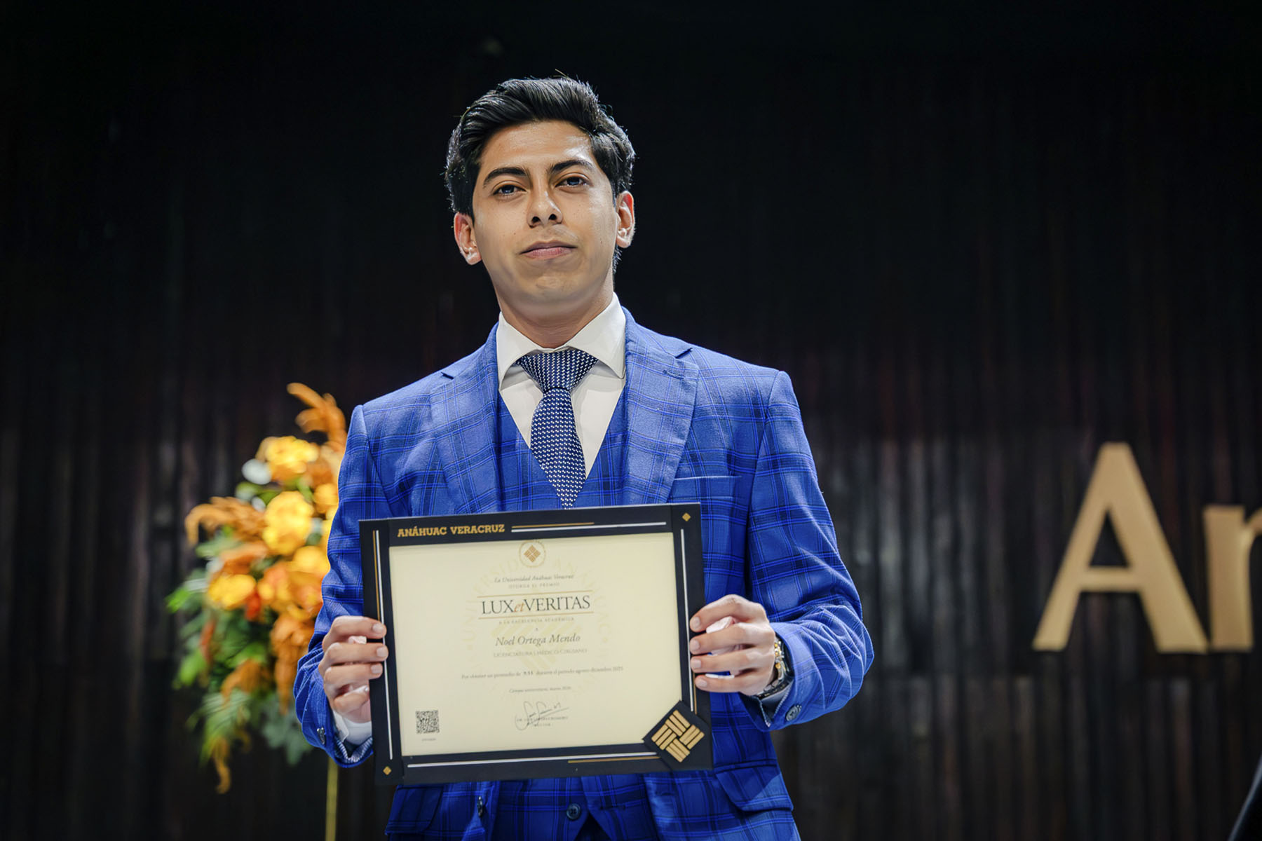 42 / 110 - Premios Lux et Veritas: Galería 42 / 110 - Premios Lux et Veritas: Galería