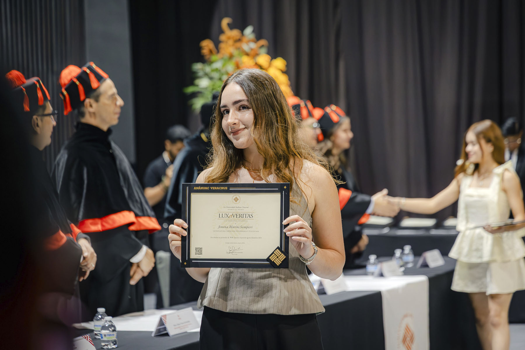 47 / 110 - Premios Lux et Veritas: Galería 47 / 110 - Premios Lux et Veritas: Galería