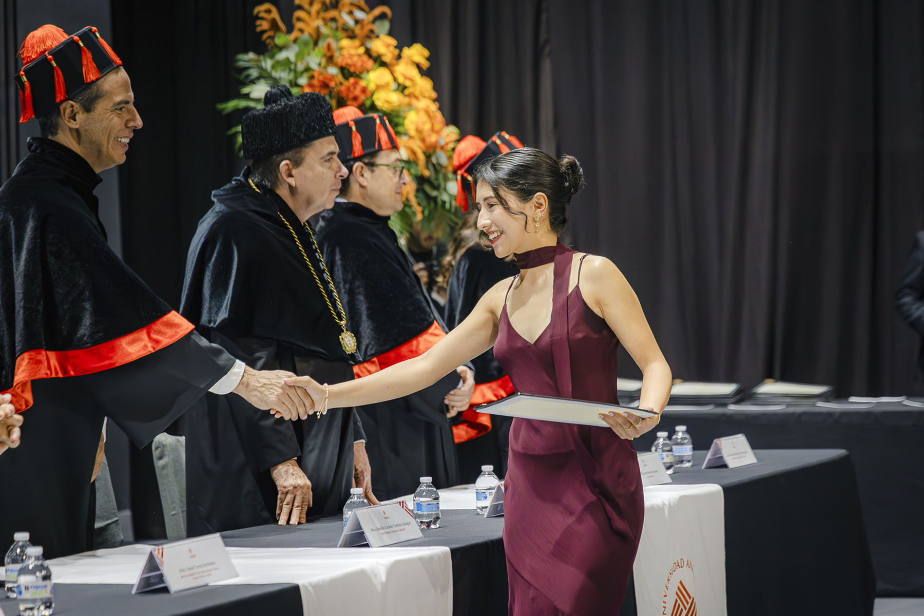 48 / 110 - Premios Lux et Veritas: Galería 48 / 110 - Premios Lux et Veritas: Galería