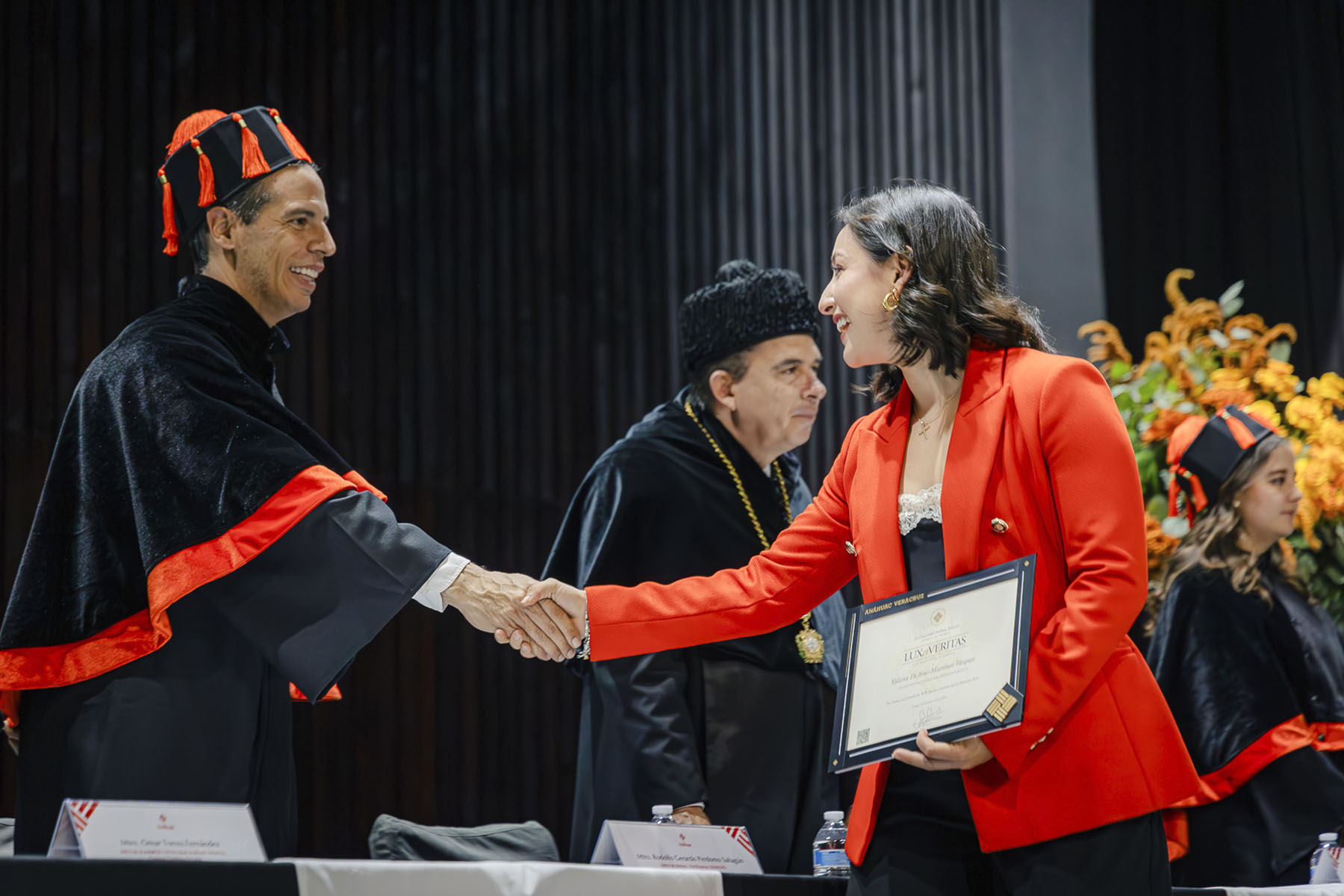 52 / 110 - Premios Lux et Veritas: Galería 52 / 110 - Premios Lux et Veritas: Galería