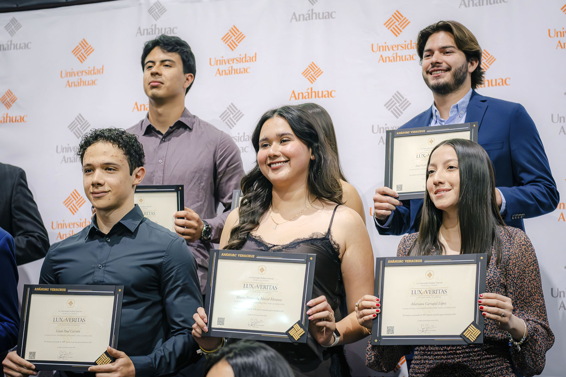 30 / 110 - Premios Lux et Veritas: Galería 30 / 110 - Premios Lux et Veritas: Galería