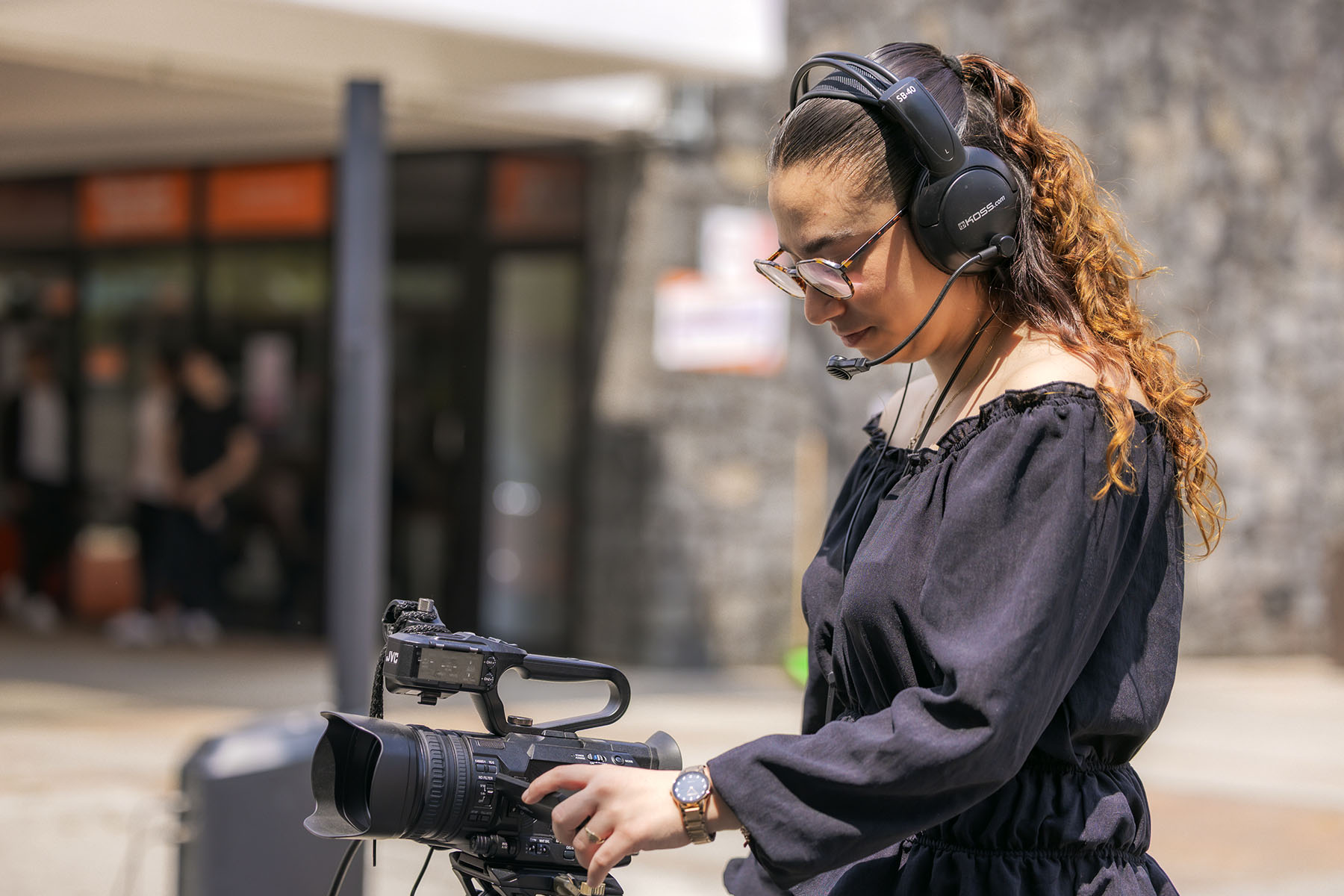 7 / 10 - Inauguración Unidad Móvil de Producción Audiovisual 7 / 10 - Inauguración Unidad Móvil de Producción Audiovisual