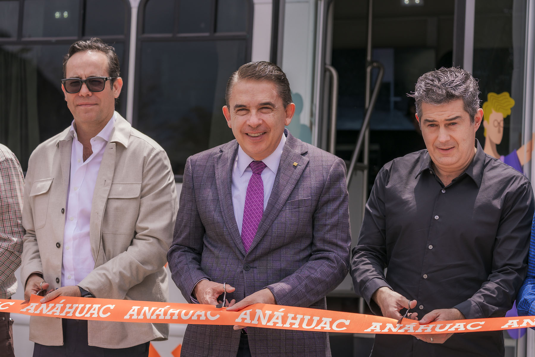 2 / 10 - Inauguración Unidad Móvil de Producción Audiovisual 2 / 10 - Inauguración Unidad Móvil de Producción Audiovisual