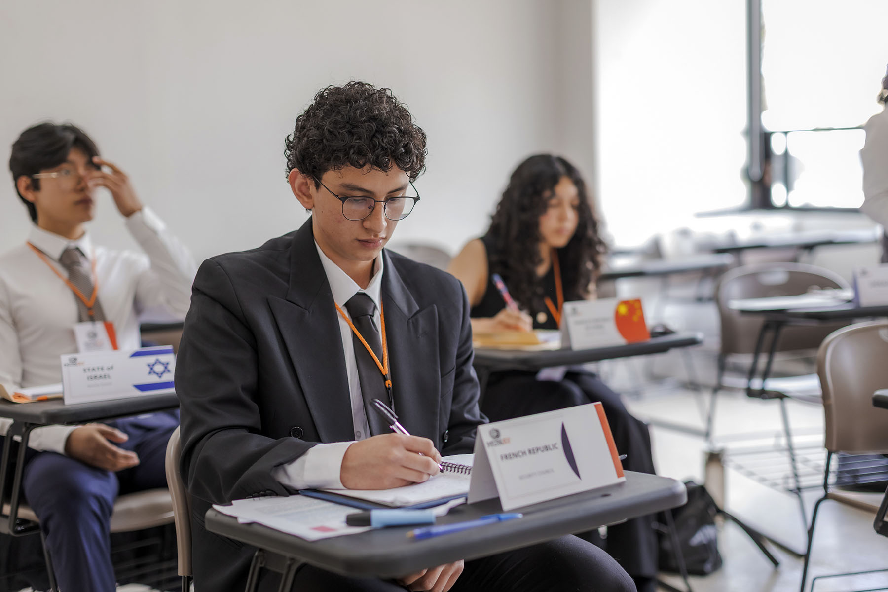 6 / 90 - MUNAV 2026: Un Encuentro de Jóvenes Líderes 6 / 90 - MUNAV 2026: Un Encuentro de Jóvenes Líderes