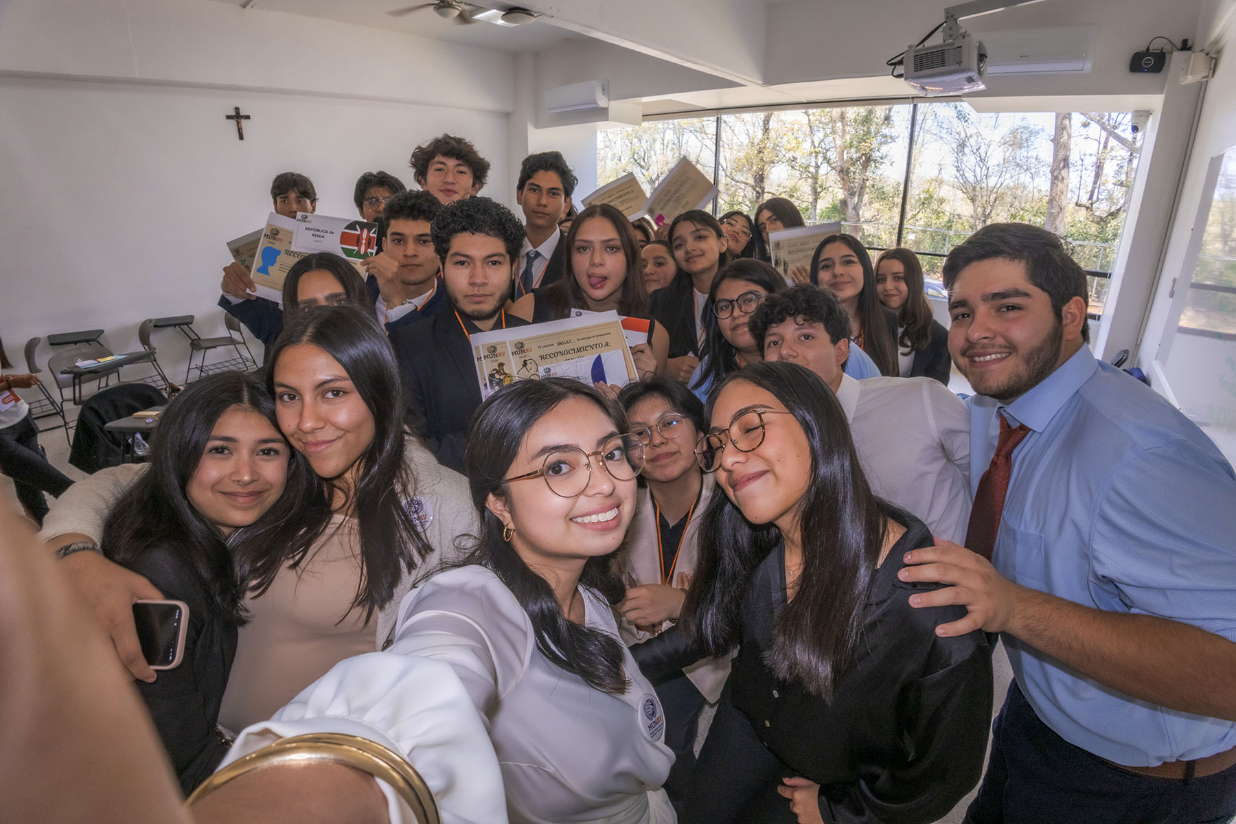 63 / 90 - MUNAV 2026: Un Encuentro de Jóvenes Líderes 63 / 90 - MUNAV 2026: Un Encuentro de Jóvenes Líderes