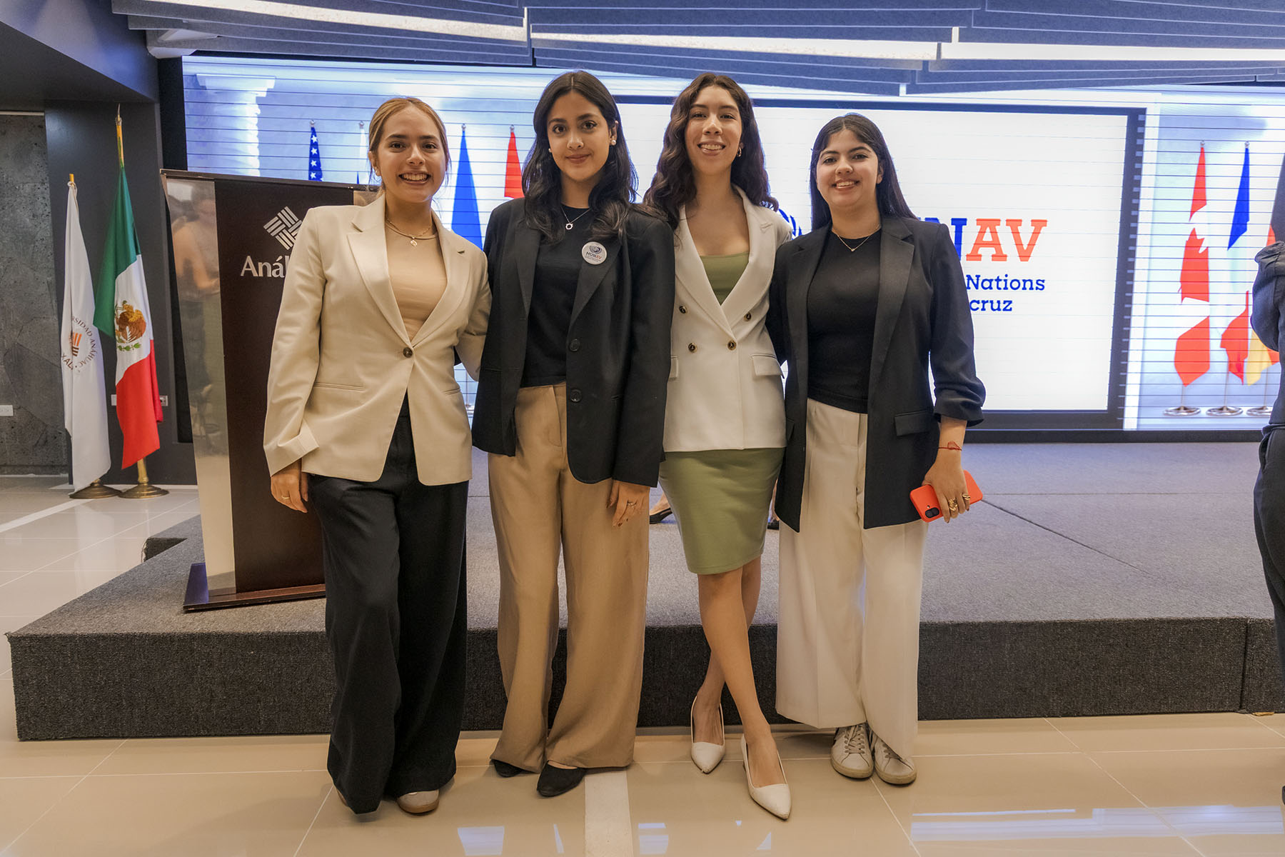 88 / 90 - MUNAV 2026: Un Encuentro de Jóvenes Líderes 88 / 90 - MUNAV 2026: Un Encuentro de Jóvenes Líderes