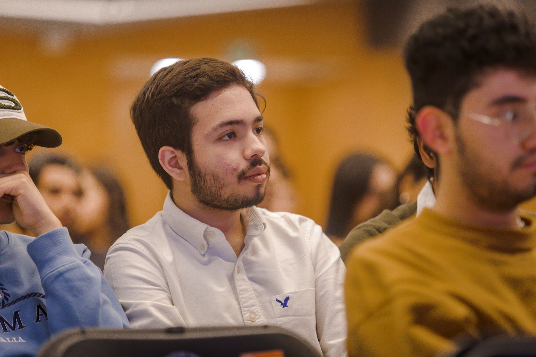 4 / 8 - Séptima Edición de la Charla: Café con un Empresario 4 / 8 - Séptima Edición de la Charla: Café con un Empresario